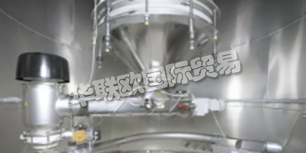 AZO集團在自動化原材料處理方面，是世界上經(jīng)驗最豐富的公司之一。他們擁有1000多名員工，他們對自己的工作充滿熱情，并利用他們豐富的知識和豐富的工廠工程和建筑經(jīng)驗積累了70多年的經(jīng)驗，為您開發(fā)高效，可持續(xù)的解決方案。創(chuàng)造性和修補欲望是他們DNA的一部分。從旋風篩分機的開發(fā)開始，散裝物料處理的眾多創(chuàng)新可歸功于他們。對有遠見的技術(shù)的好奇心和開放性帶來了具有長期前景的解決方案。