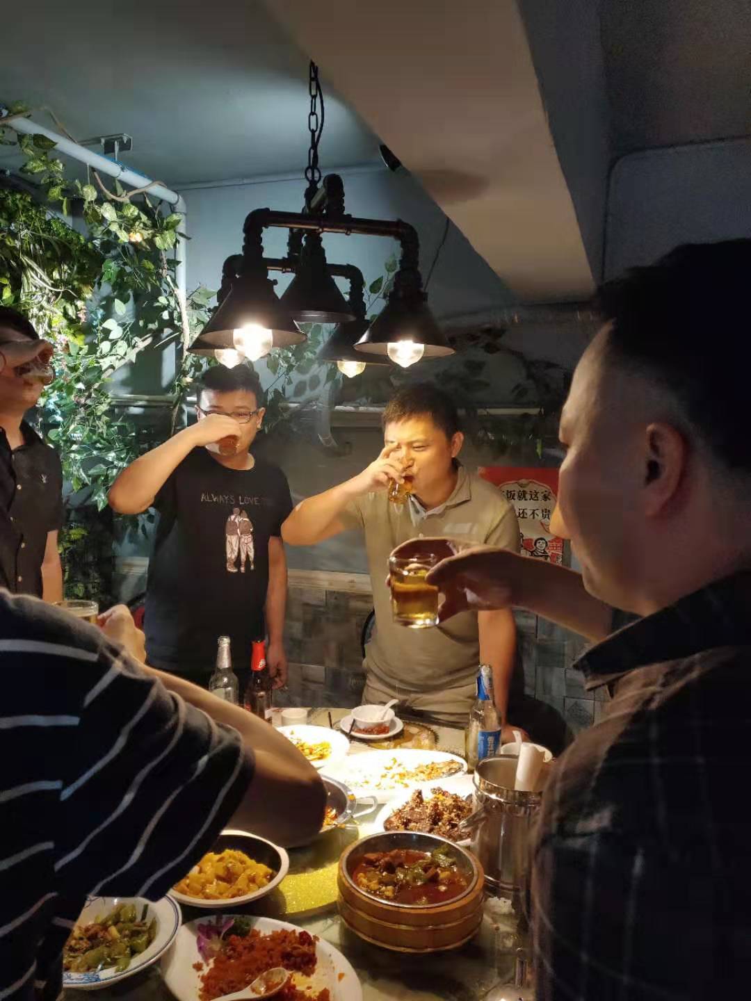 深圳市華聯(lián)歐國際貿(mào)易有限公司2019年07月團(tuán)建活動(dòng)